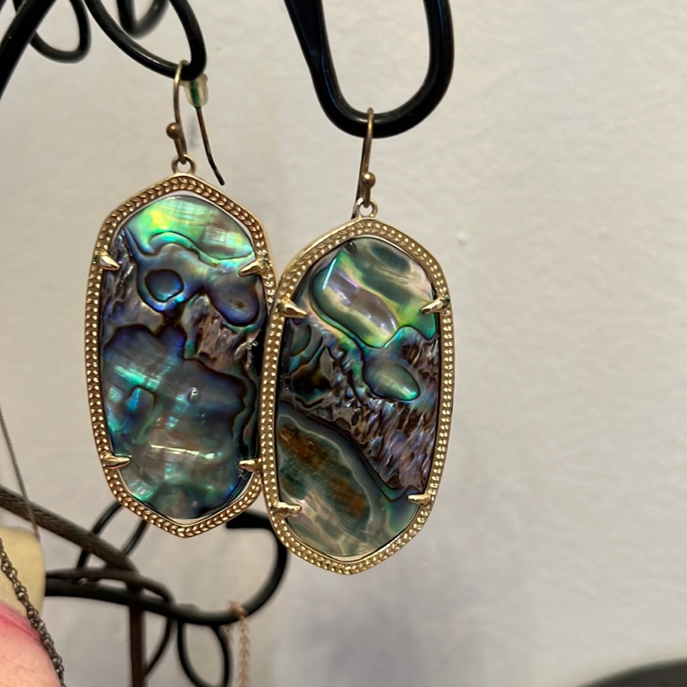 Kendra Scott Danielle Earrings